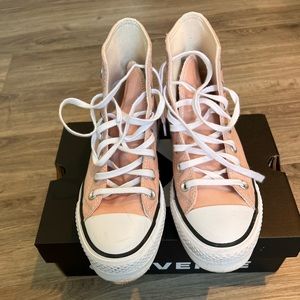 Converse shoes size 5